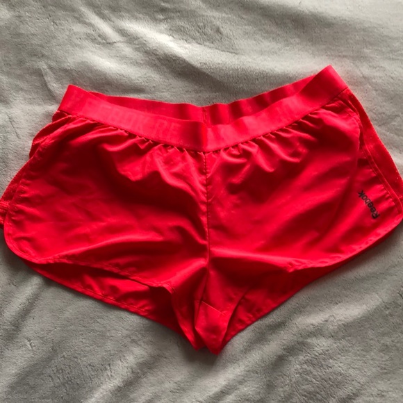 Neon pink sport shorts - Picture 1 of 1